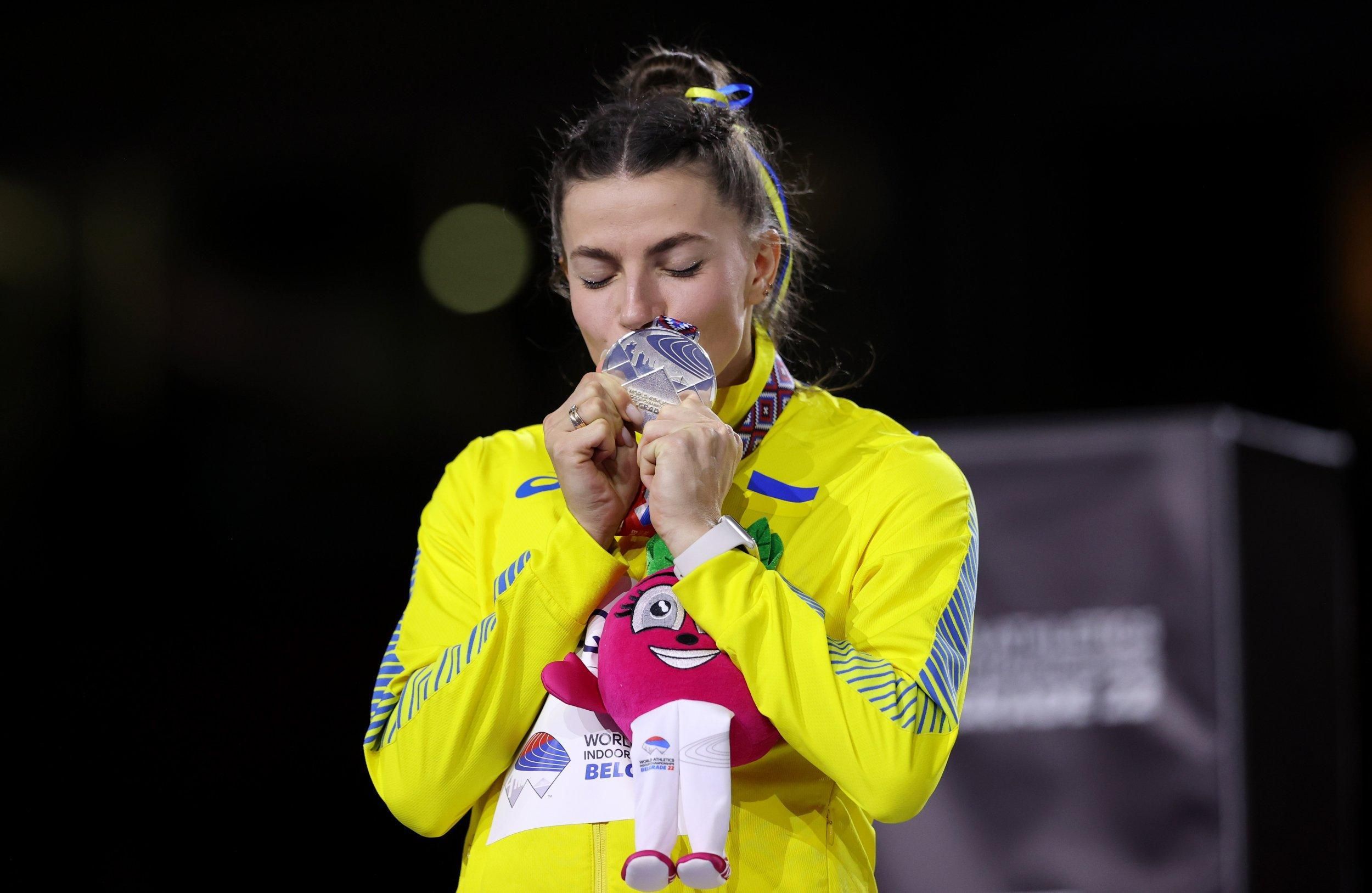 Бех-Романчук емоційно розповіла про вплив війни на її життя Бех-Романчук емоційно розповіла про вплив війни на її життя