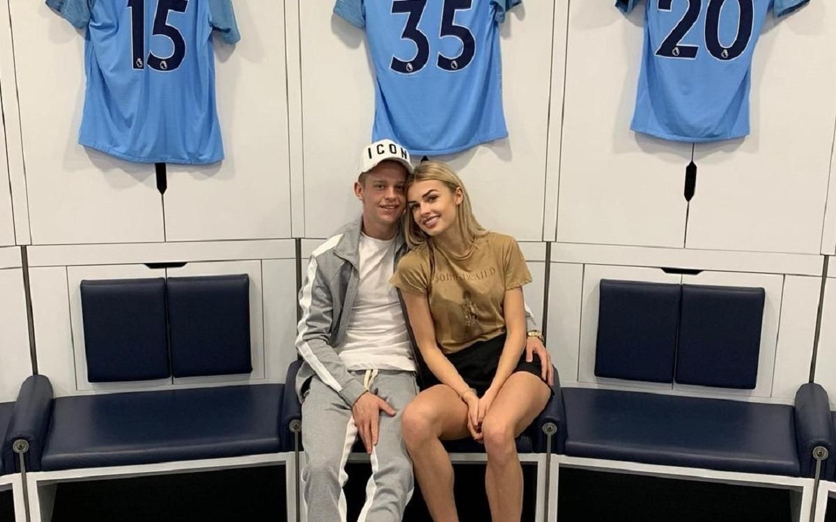 Власти Зинченко трогательно простились с МанСити - фото Власти Зинченко трогательно простились с МанСити - фото