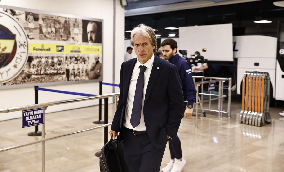 Фенербахче – Динамо - післяматчевий коментар Жорже Жезуша ЛЧ-2022/2023 Фенербахче – Динамо - післяматчевий коментар Жорже Жезуша ЛЧ-2022/2023