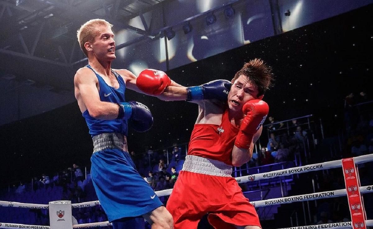 В России боксерам не хватает рукавиц и шлемов - в чем причина В России боксерам не хватает рукавиц и шлемов - в чем причина