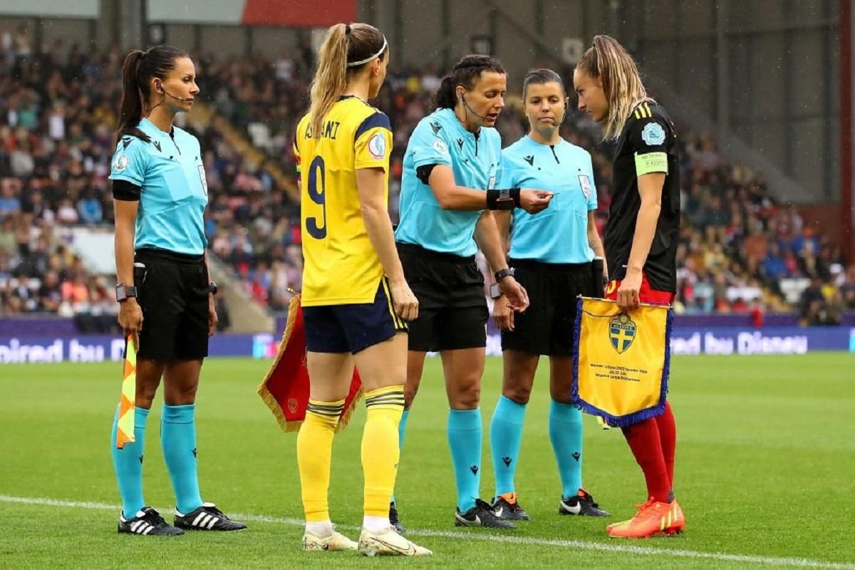 Женское Евро-2022 - Екатерина Монзуль будет работать на финале - бригада арбитров Женское Евро-2022 - Екатерина Монзуль будет работать на финале - бригада арбитров