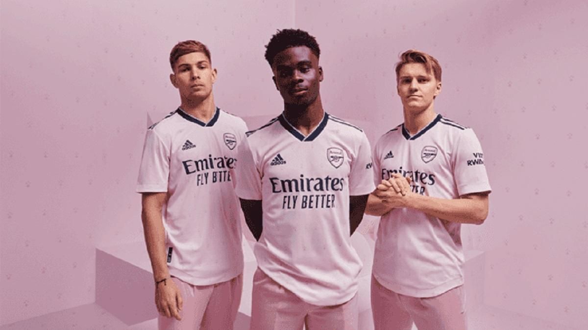 АПЛ-2022/2023 – презентація нової форми Арсенала АПЛ-2022/2023 – презентація нової форми Арсенала