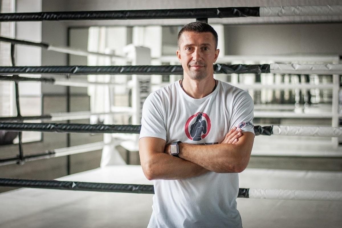 Сенченко раскритиковал Ломаченко, молчащего о войне Сенченко раскритиковал Ломаченко, молчащего о войне