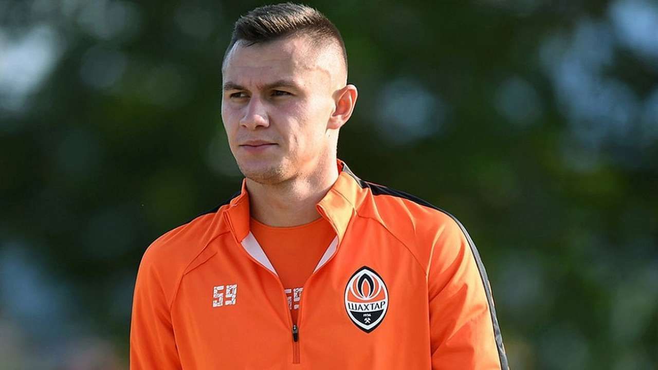 Шахтер подписал игрока сборной Украины, который имел проблемы из-за российского тренера Шахтер подписал игрока сборной Украины, который имел проблемы из-за российского тренера