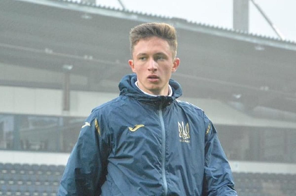 Драмбаєв присвятив свій дебютний гол у чемпіонаті Бельгії батькові, який воює на передовій - 24 канал Спорт Драмбаєв присвятив свій дебютний гол у чемпіонаті Бельгії батькові, який воює на передовій - 24 канал Спорт