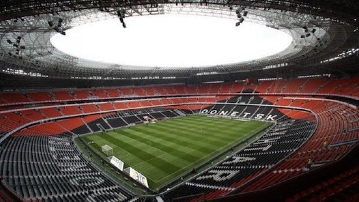 Шахтер продаст "поле" "Донбасс арены" ради благотворительности: его "разделят" на 154 тысячи кусков Шахтер продаст "поле" "Донбасс арены" ради благотворительности: его "разделят" на 154 тысячи кусков