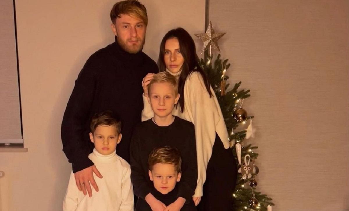 Роман Безус із родиною Роман Безус із родиною