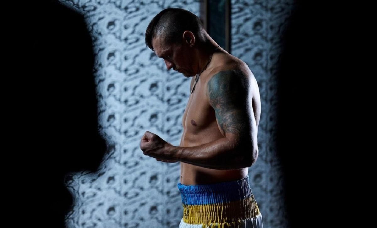 Усик прибыл в Саудовскую Аравию на реванш из Джошуа Усик прибыл в Саудовскую Аравию на реванш из Джошуа