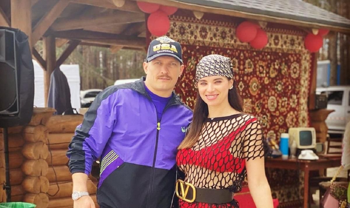 На каком языке общаются в семье Усика На каком языке общаются в семье Усика