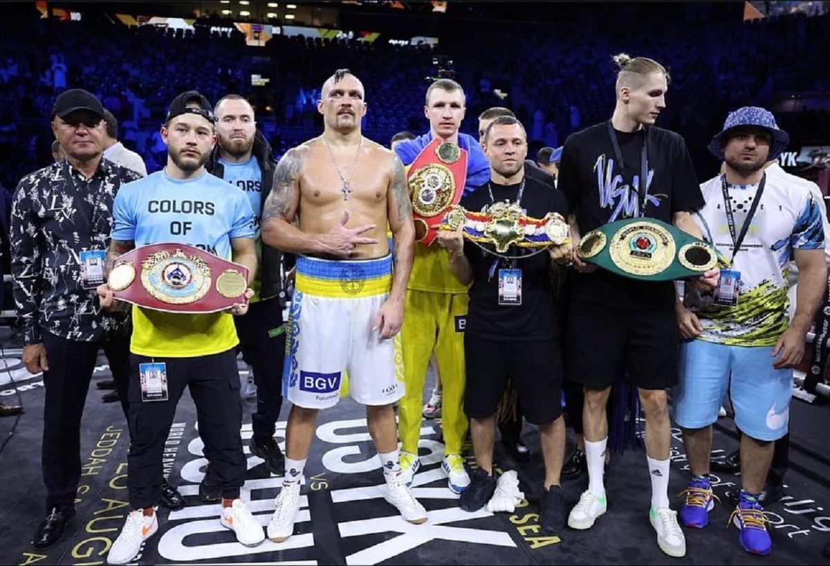 Шевченко привітав Усика з перемогою Шевченко привітав Усика з перемогою