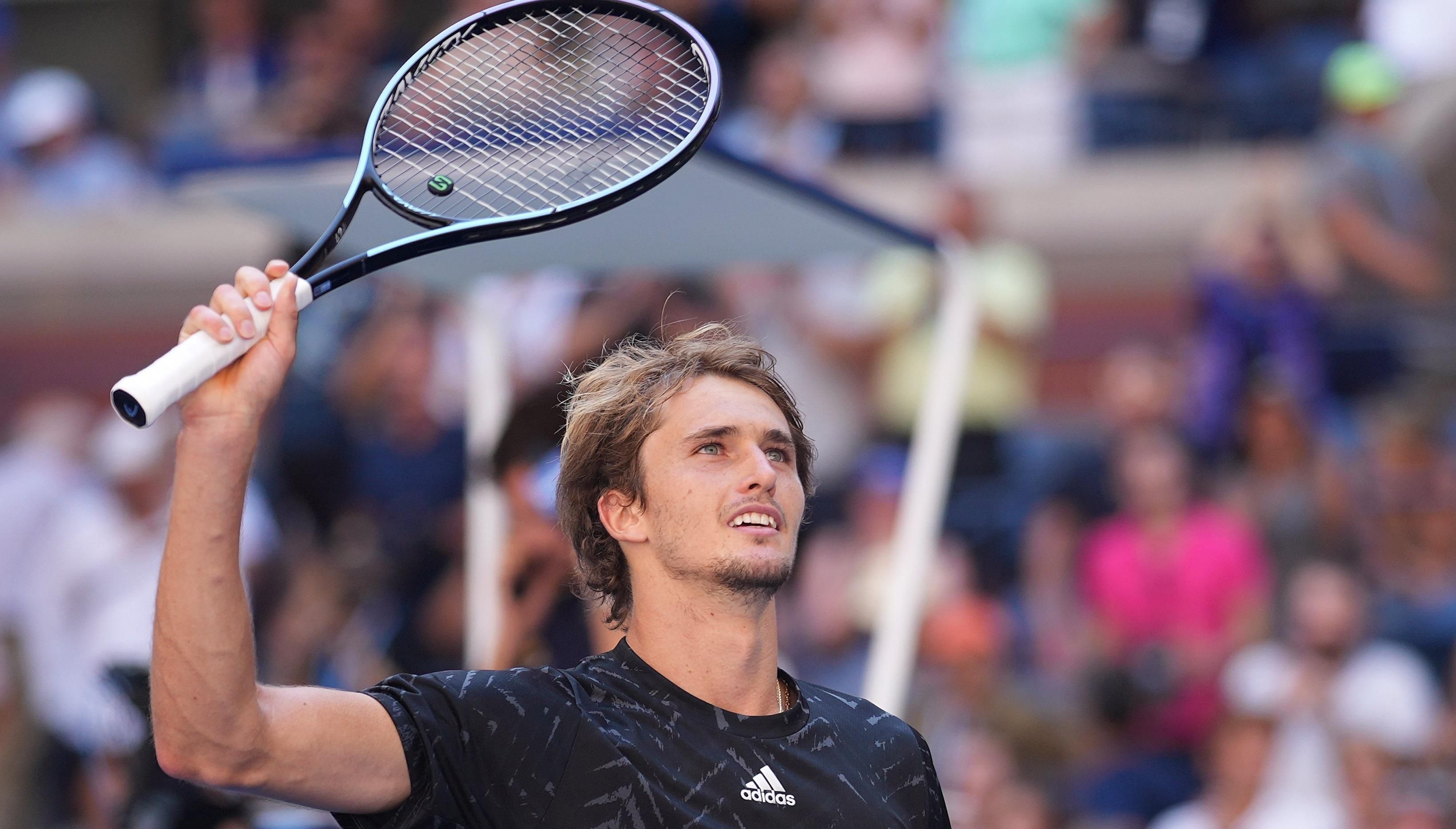 Олександр Звєрєв Олександр Звєрєв