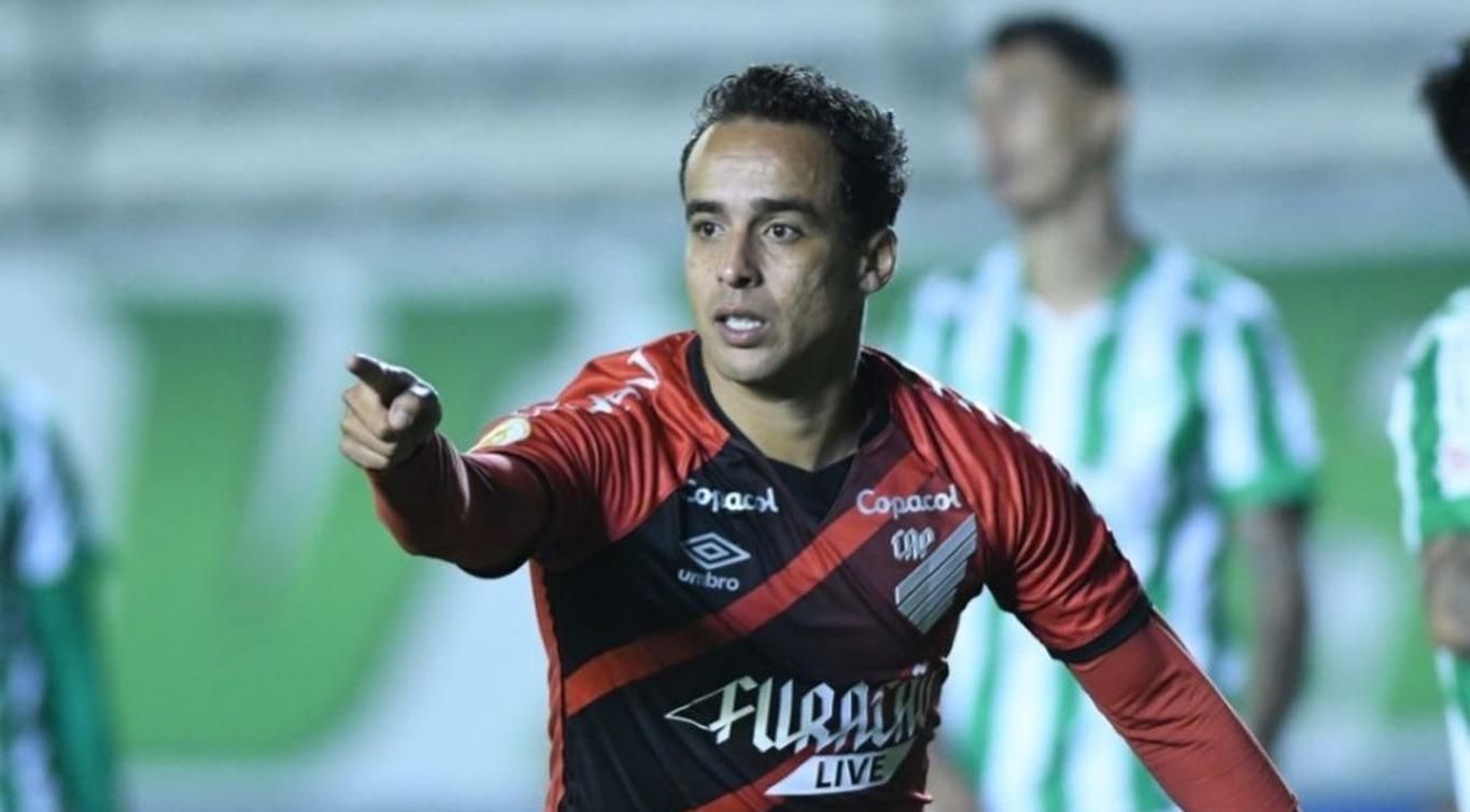 Жадсон уходит по футболу Жадсон уходит по футболу