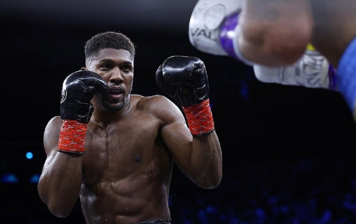 Усик – Джошуа 2 – Хирн об истерике Энтони после поражения Усик – Джошуа 2 – Хирн об истерике Энтони после поражения