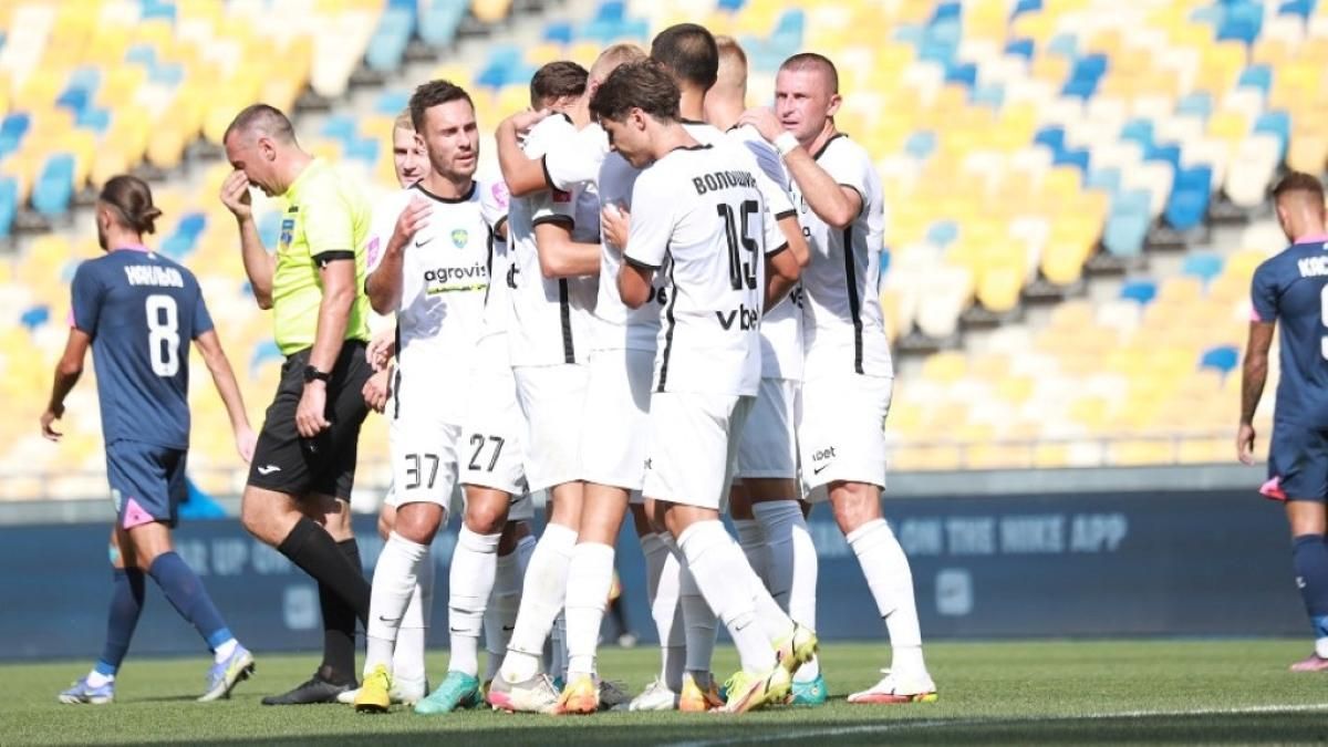 Як Цуріков забив неймовірний переможний гол на 90+2 хвилині у стрибку з-за меж штрафного: відео Як Цуріков забив неймовірний переможний гол на 90+2 хвилині у стрибку з-за меж штрафного: відео