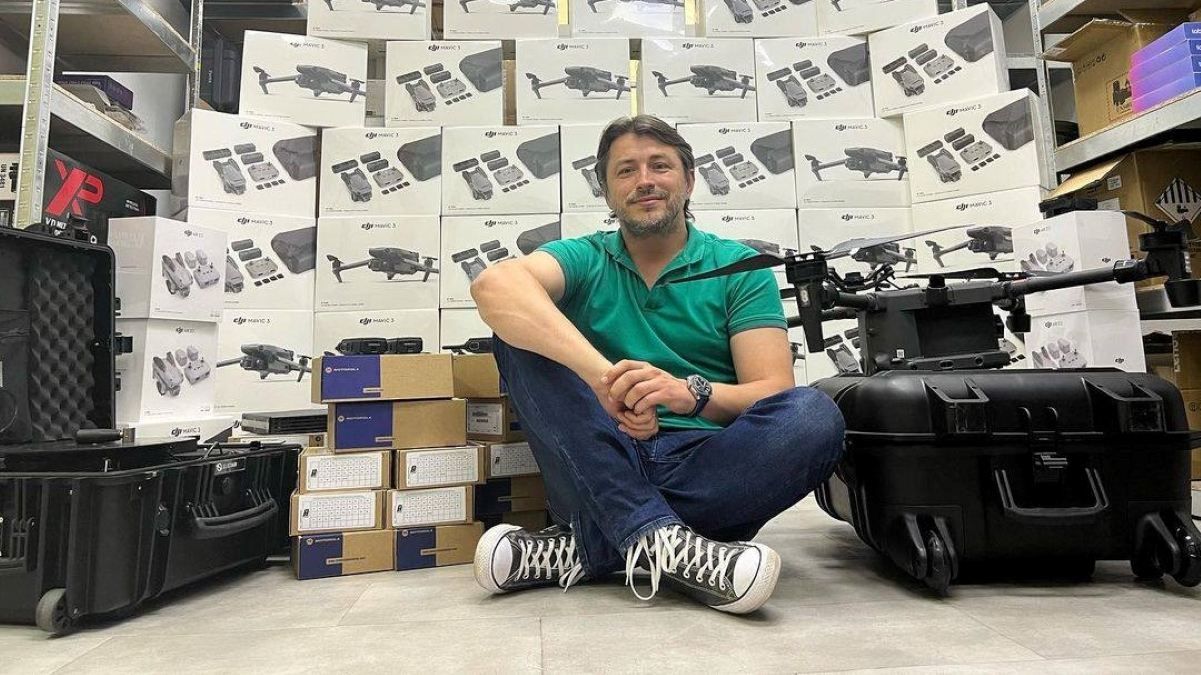 Футбольний клуб Чорноморець та Благодійний фонд Сергія Притули підписали меморандум Футбольний клуб Чорноморець та Благодійний фонд Сергія Притули підписали меморандум