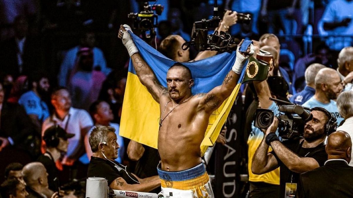 Перша пресконференція Усика в Україні після феноменальної перемоги над Джошуа: пряма трансляція