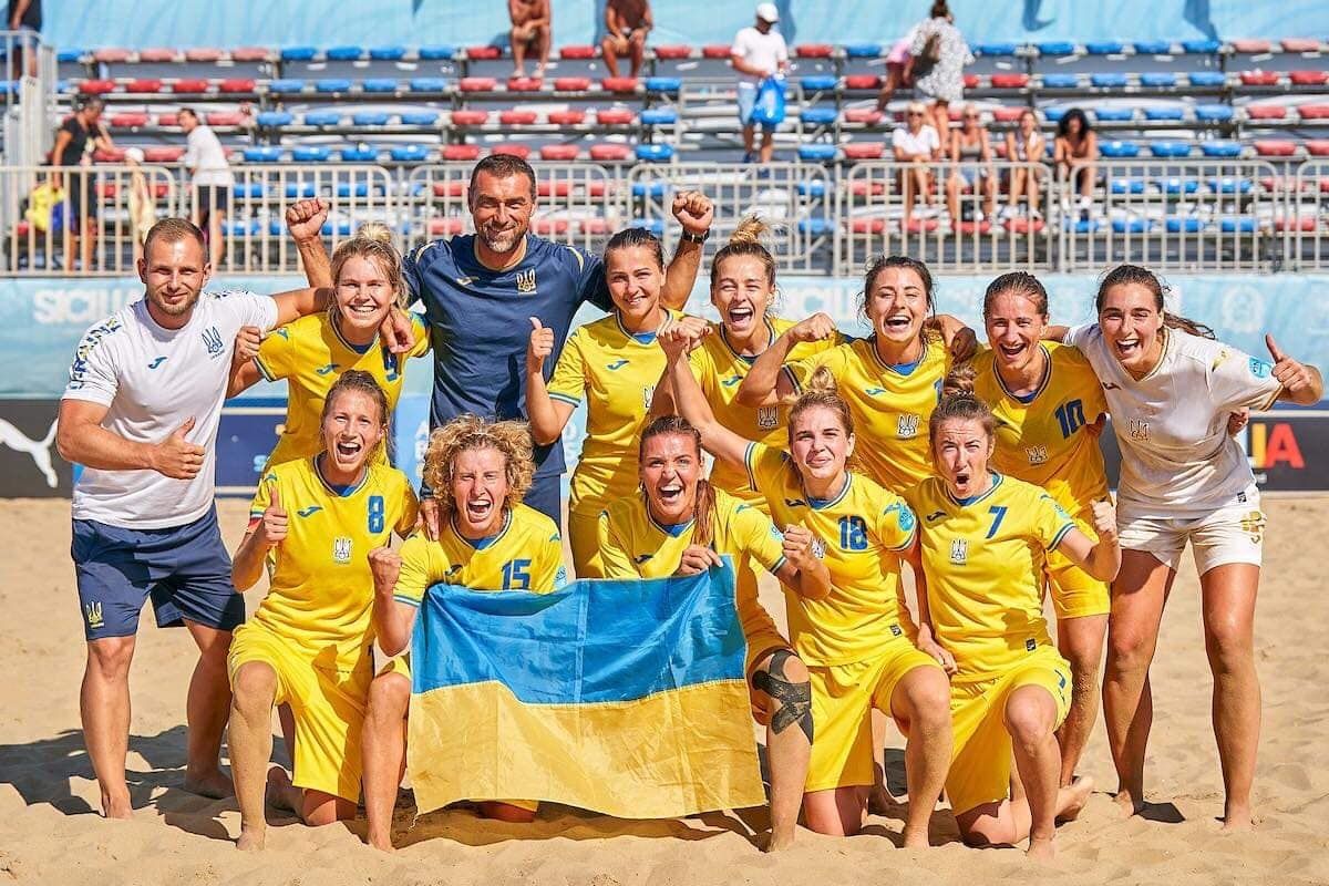 Сборная Украины завоевала путевку на Всемирные игры по пляжному футболу