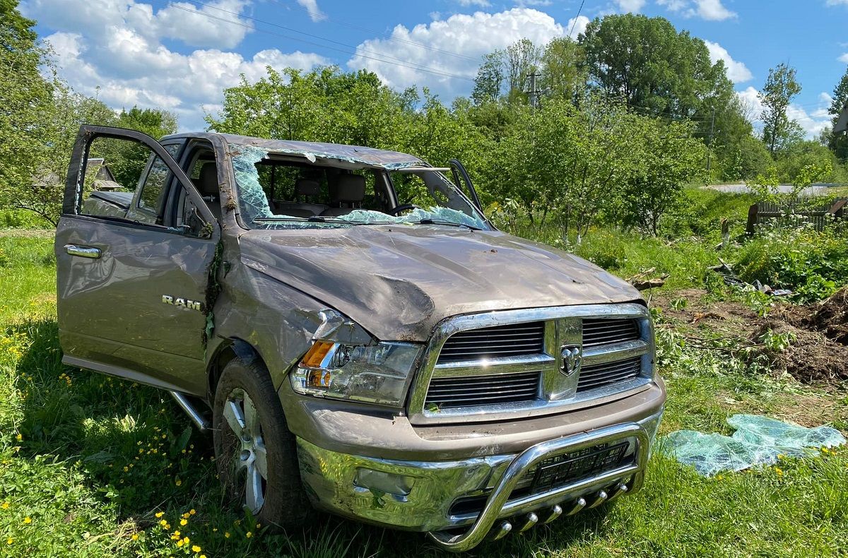 Елистратова попала в аварию в Карпатах – жуткие фото Елистратова попала в аварию в Карпатах – жуткие фото