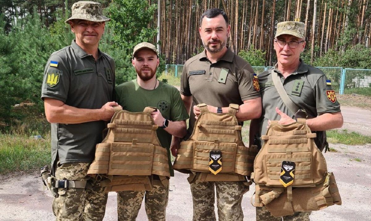 Олег Верняев показал, какую помощь передал ВСУ Олег Верняев показал, какую помощь передал ВСУ