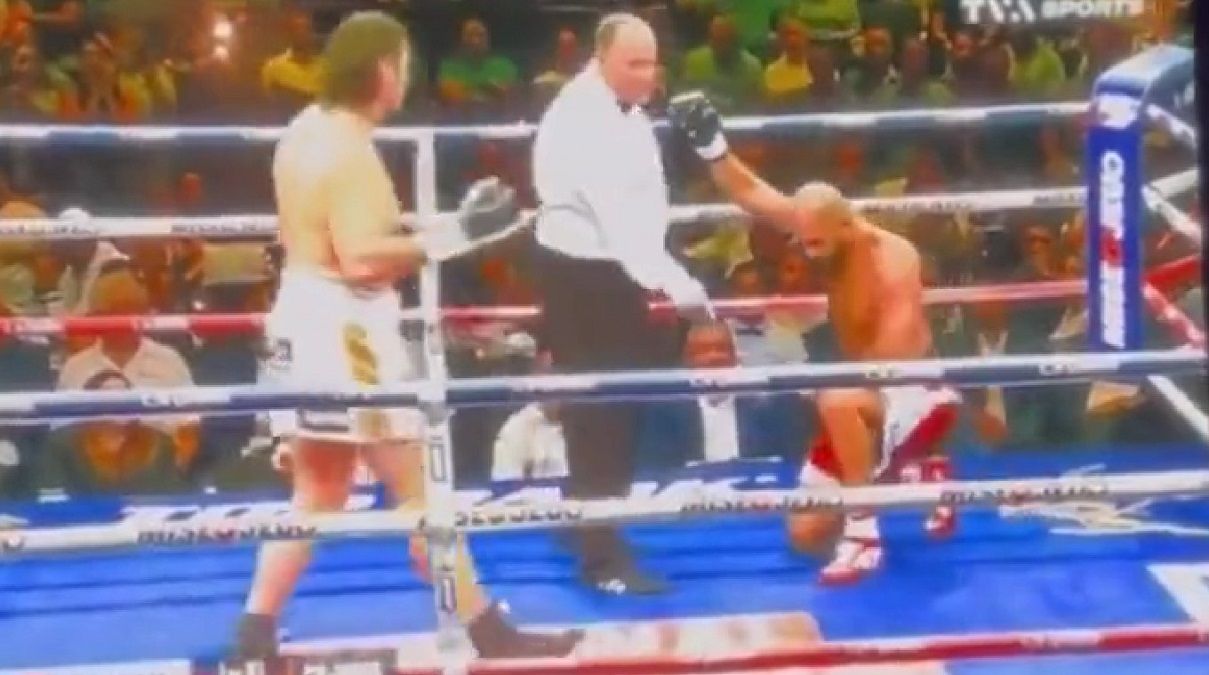 Як боксер у Канаді відмовився від бою на 1-й секунді поєдинку Як боксер у Канаді відмовився від бою на 1-й секунді поєдинку