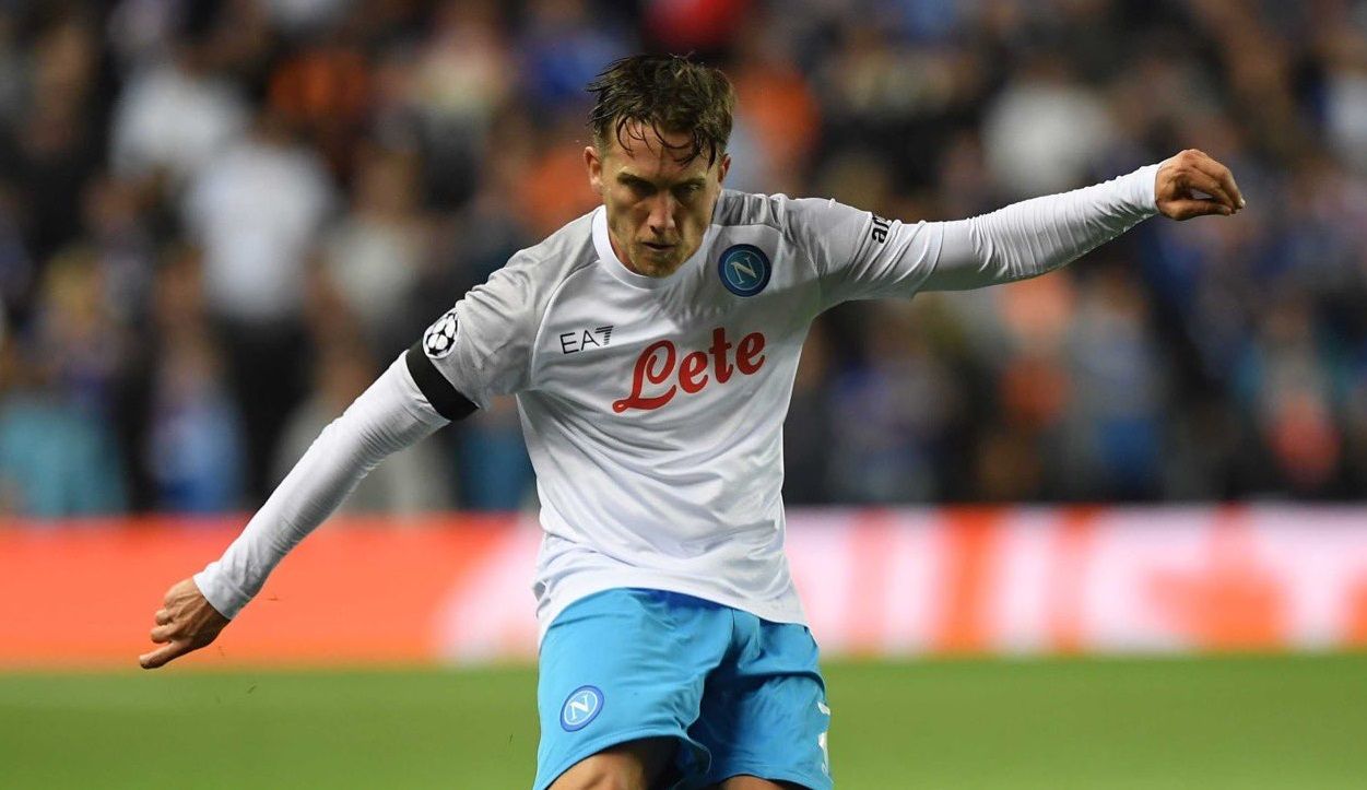 Петр Зелински дважды не смог забить Рейнджерсу с пенальти Петр Зелински дважды не смог забить Рейнджерсу с пенальти