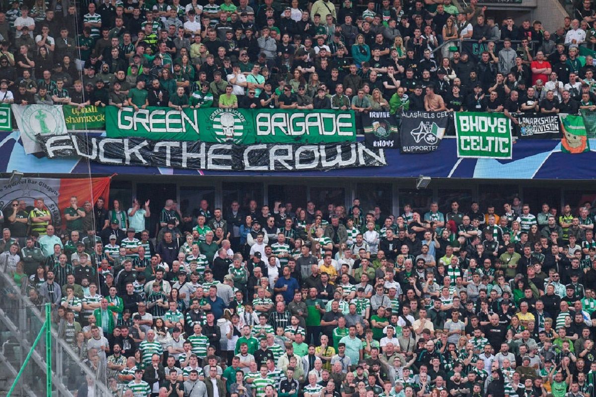 Скандал в матче Шахтер – Селтик – такого сделали фанаты из Шотландии Скандал в матче Шахтер – Селтик – такого сделали фанаты из Шотландии