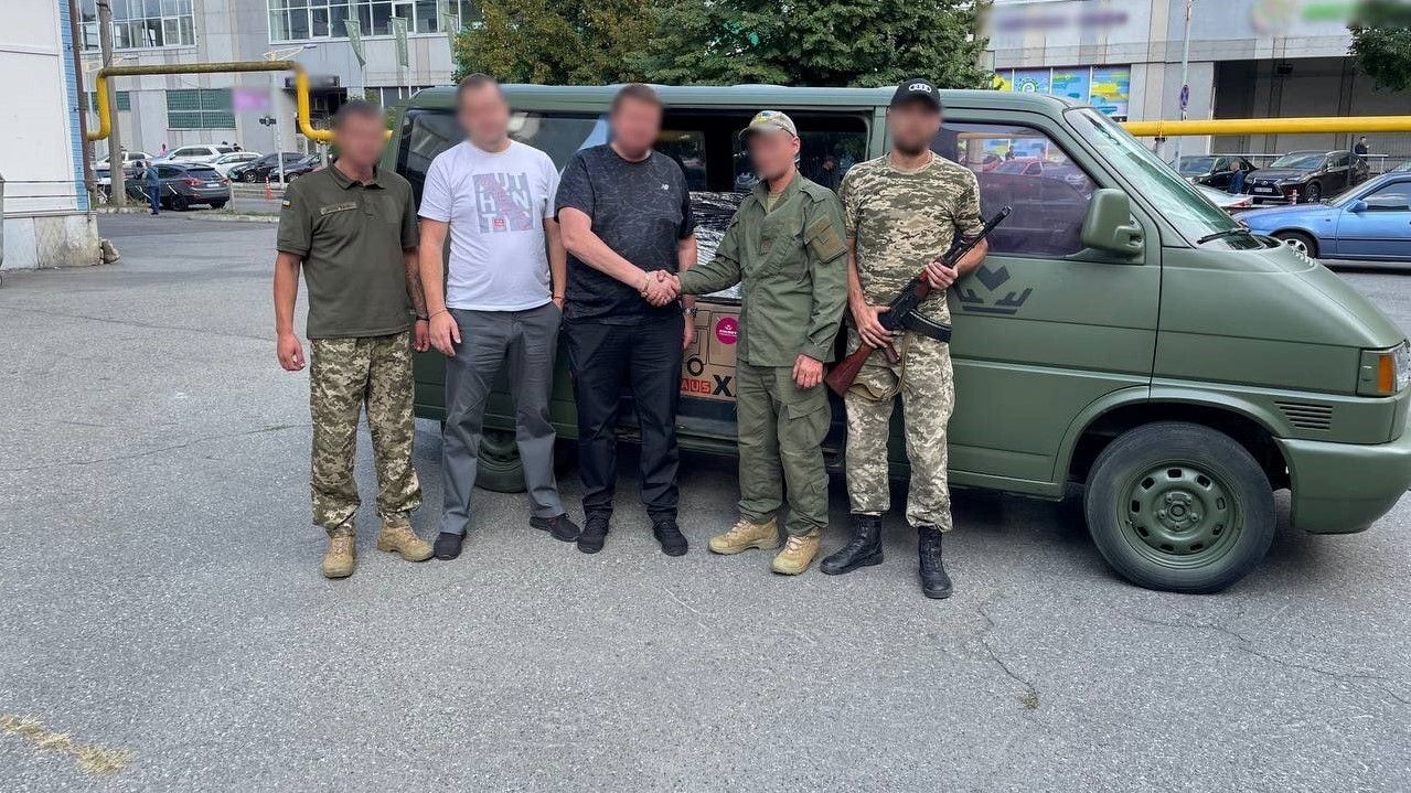 ЗСУ отримали ще одне авто для фронту за сприяння Favbet Foundation ЗСУ отримали ще одне авто для фронту за сприяння Favbet Foundation