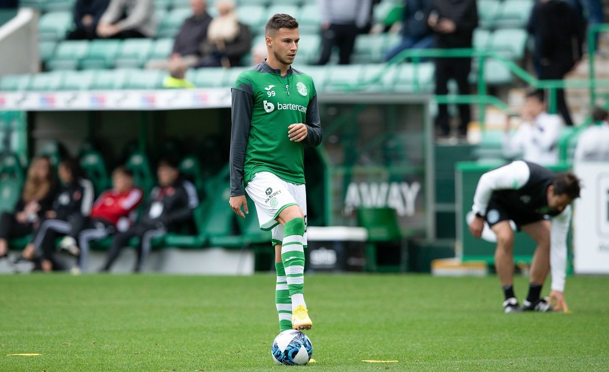 Кухаревич отличился ассистом в дебютном матче в шотландской Премьер-лиге - 24 канал Спорт Кухаревич отличился ассистом в дебютном матче в шотландской Премьер-лиге - 24 канал Спорт