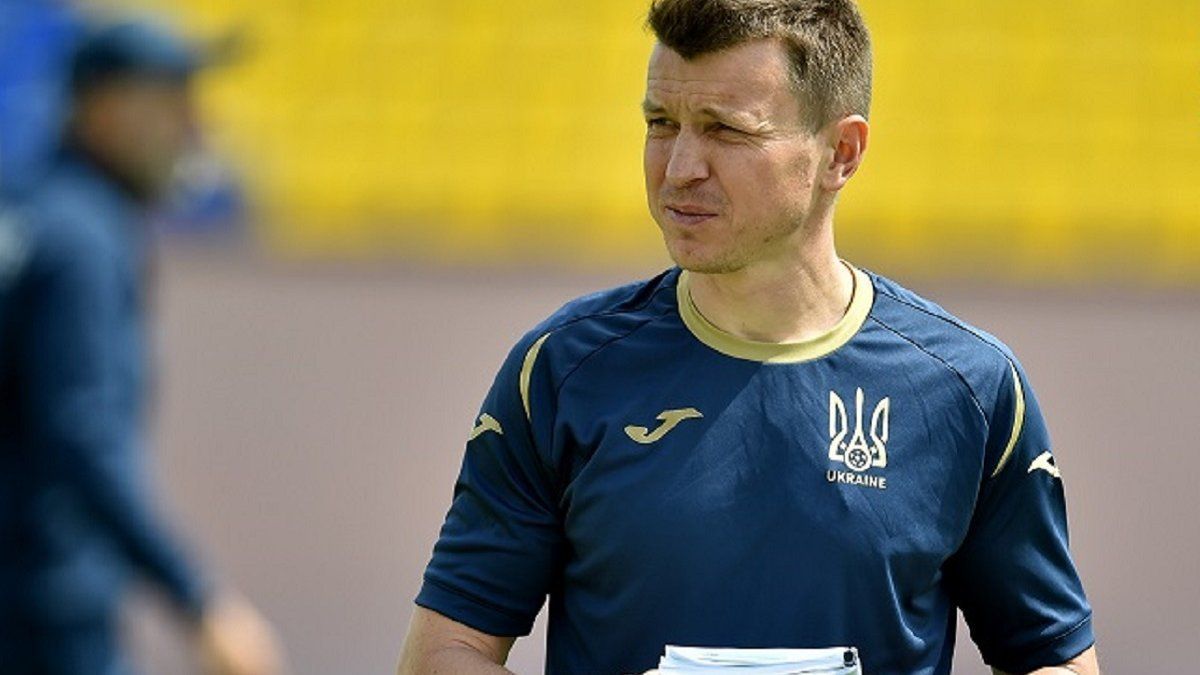 Мы должны благодарить ВСУ, наших воинов, за то, что матчи проходят, – Руслан Ротань Мы должны благодарить ВСУ, наших воинов, за то, что матчи проходят, – Руслан Ротань