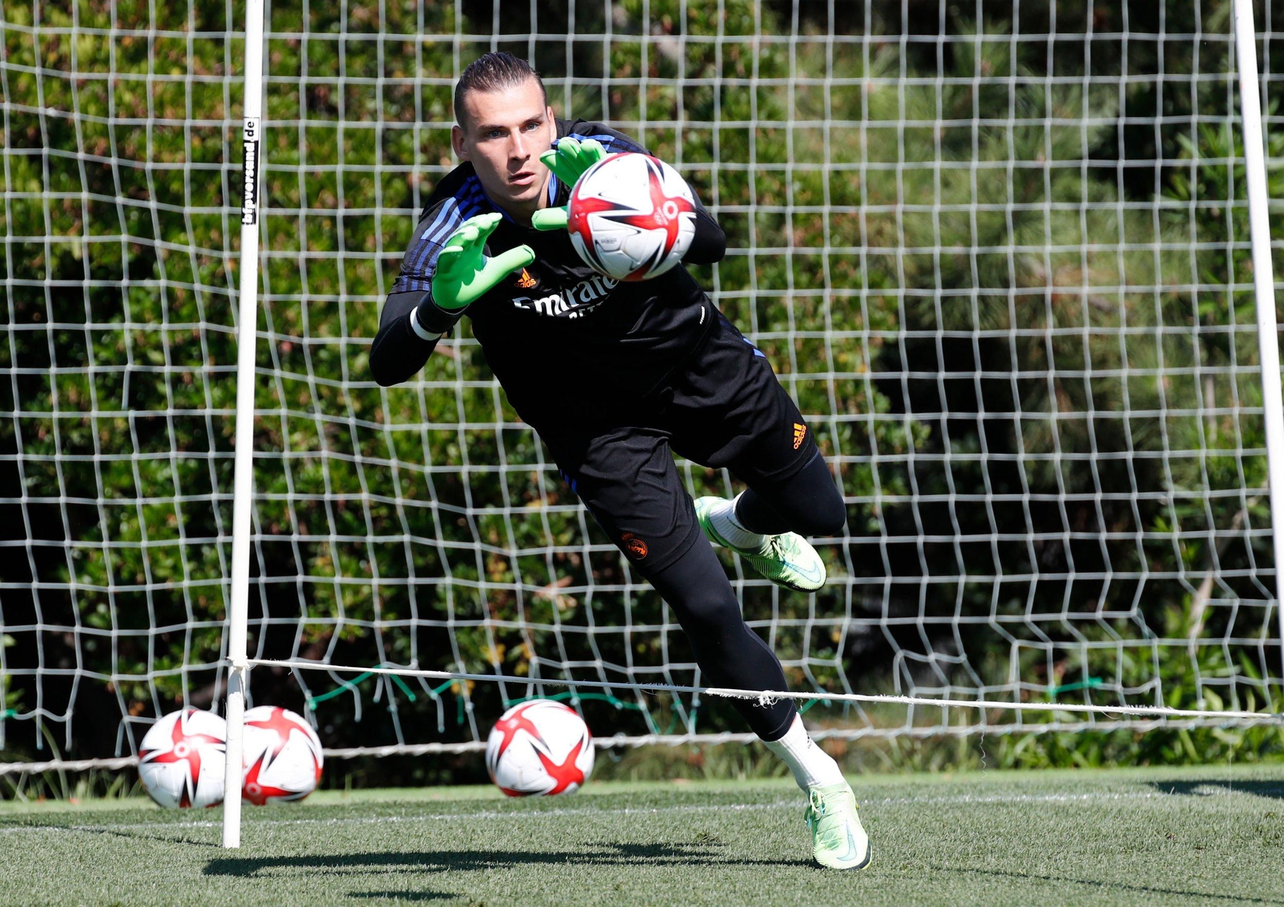 Андрій Лунін Андрій Лунін