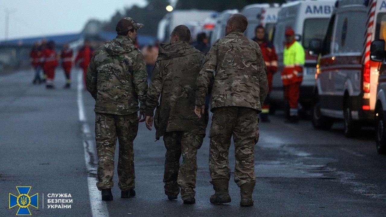 Среди освобожденных из российского плена украинских военных – трое спортсменов Среди освобожденных из российского плена украинских военных – трое спортсменов