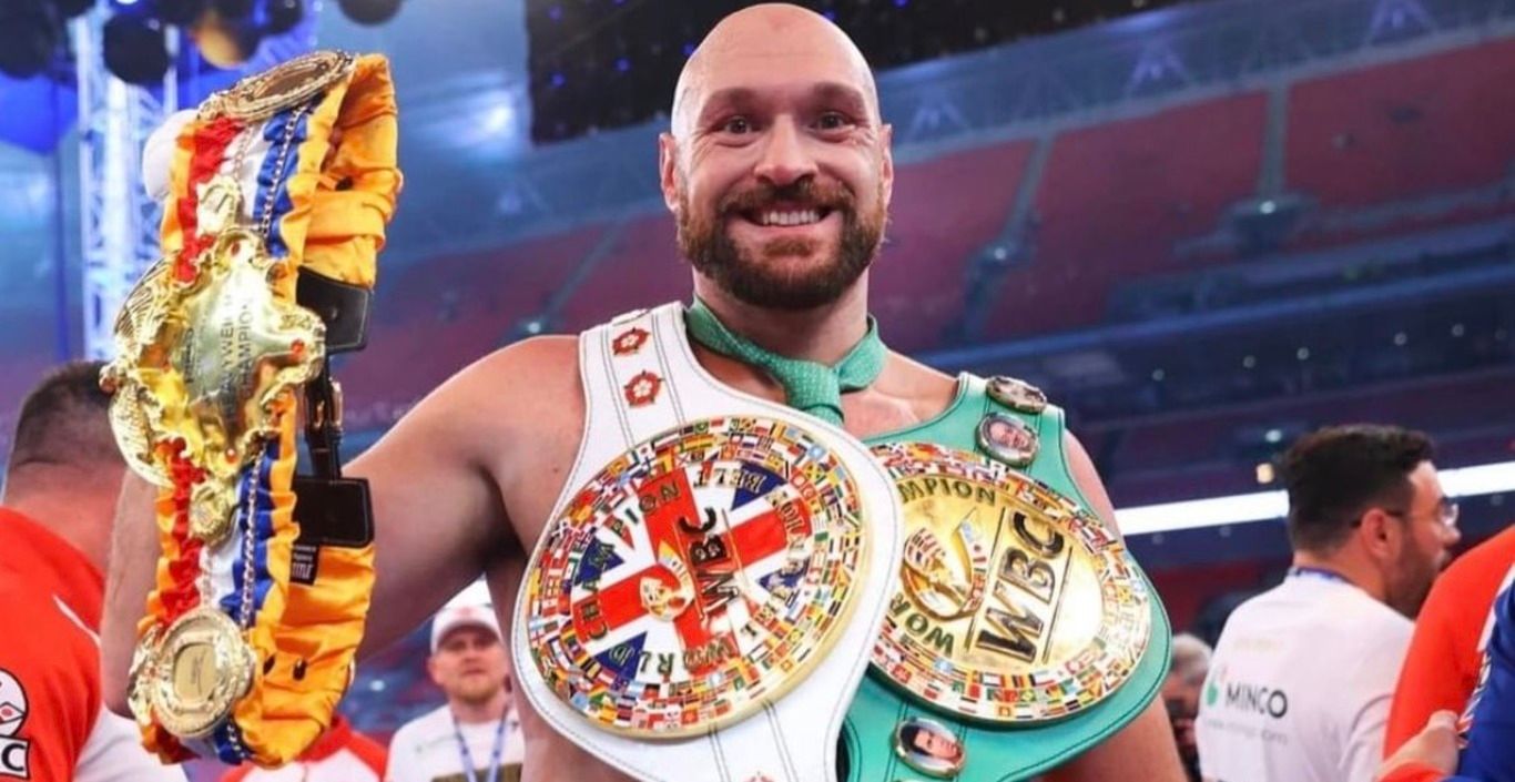 Тайсон Фьюри с поясом WBC Тайсон Фьюри с поясом WBC