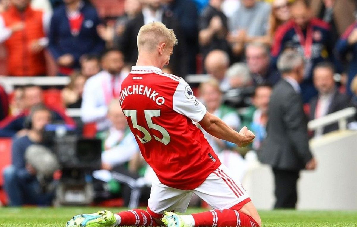 Александр и Влада Зинченко праздновали победу над Тоттенхэмом вместе с болельщиками - 24 канал Спорт Александр и Влада Зинченко праздновали победу над Тоттенхэмом вместе с болельщиками - 24 канал Спорт