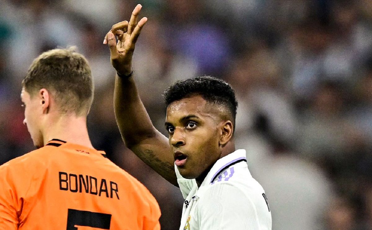 Реал открывает счет в матче Лиги чемпионов против Шахтера видео - 24 канал Спорт Реал открывает счет в матче Лиги чемпионов против Шахтера видео - 24 канал Спорт