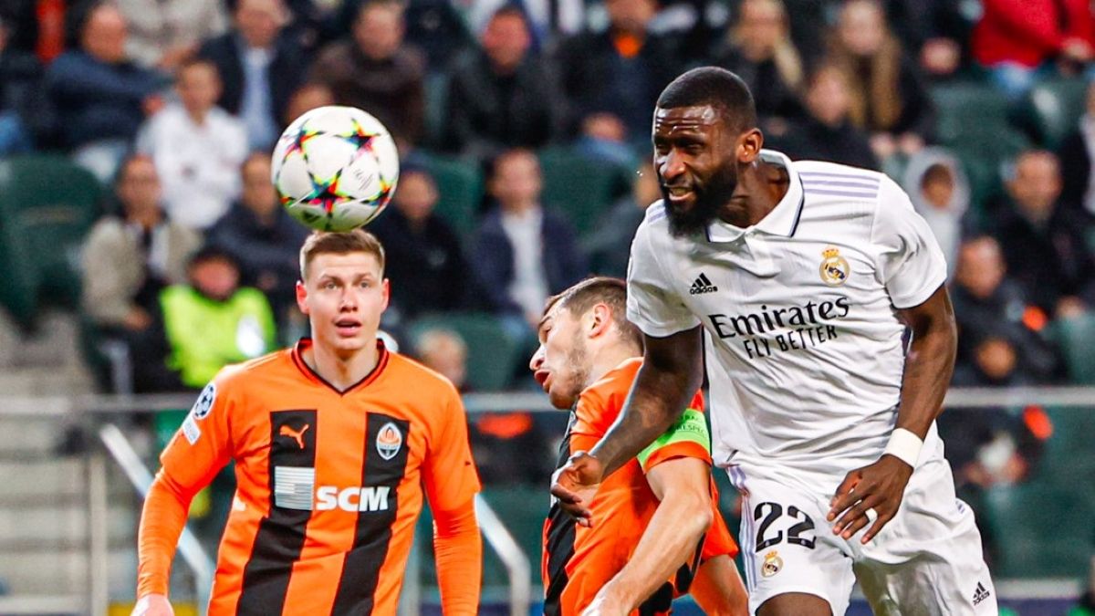 Рюдигер забил гол в ворота Шахтера Рюдигер забил гол в ворота Шахтера