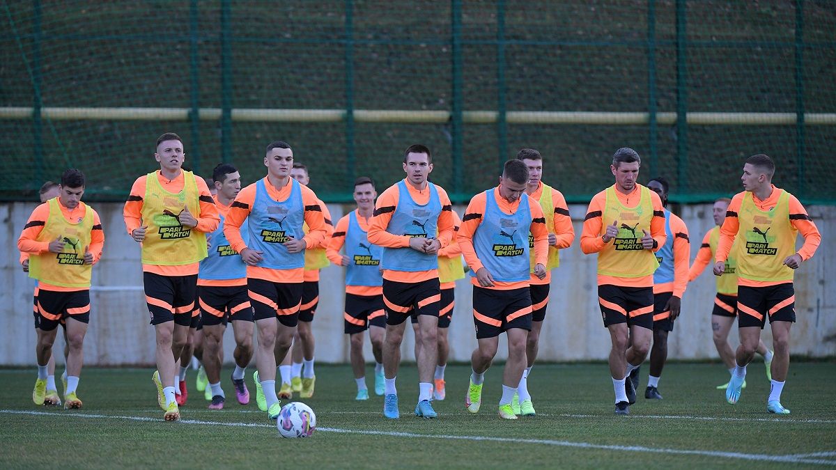 Шахтар – Динамо – хто тренується окремо від загальної групи гірників Шахтар – Динамо – хто тренується окремо від загальної групи гірників