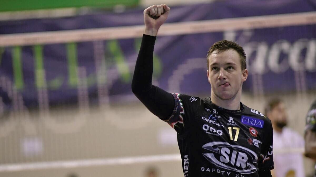 Олег Плотницький Олег Плотницький