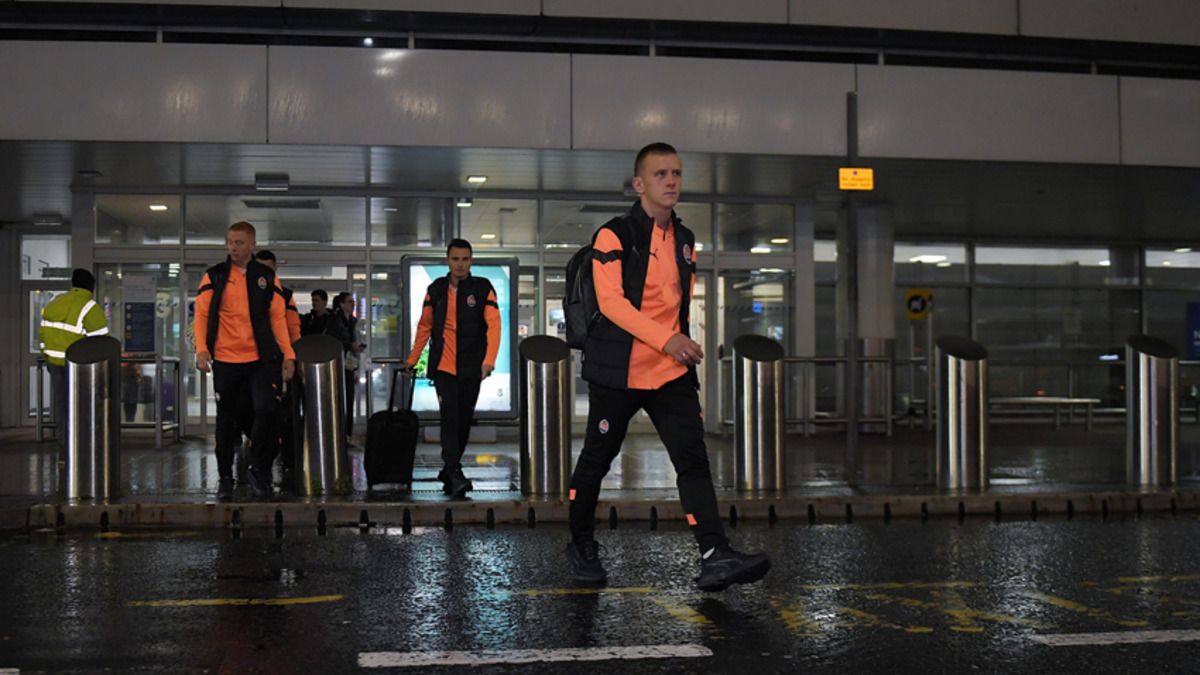 Футболисты Шахтера отправились на матч в Глазго Футболисты Шахтера отправились на матч в Глазго