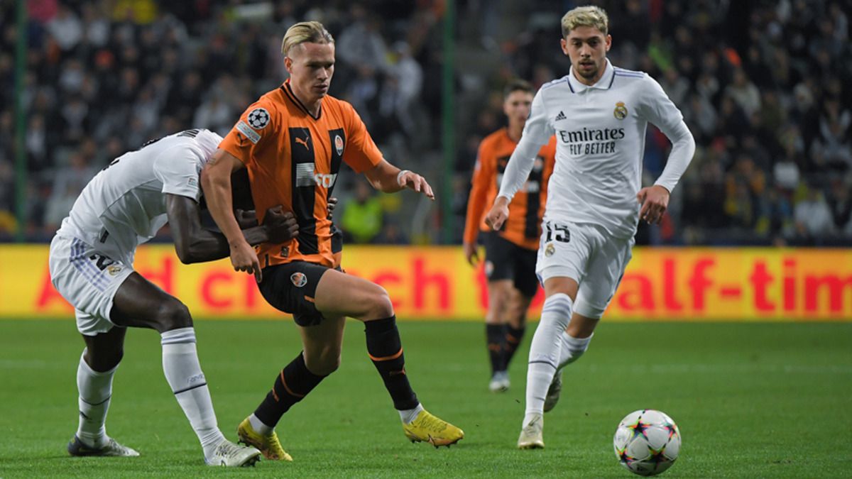 Михайло Мудрик в матчі ЛЧ проти Реалу Михайло Мудрик в матчі ЛЧ проти Реалу