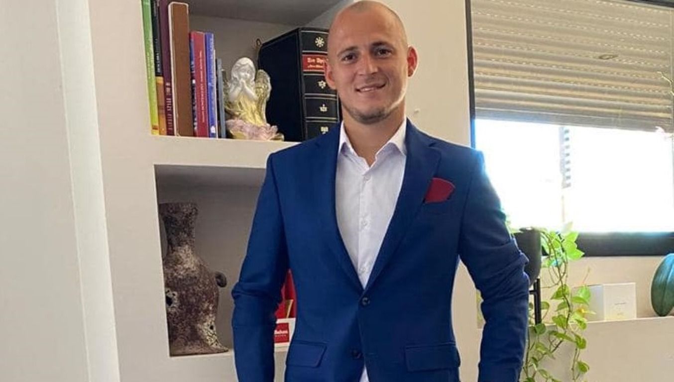 Роман Зозуля Роман Зозуля