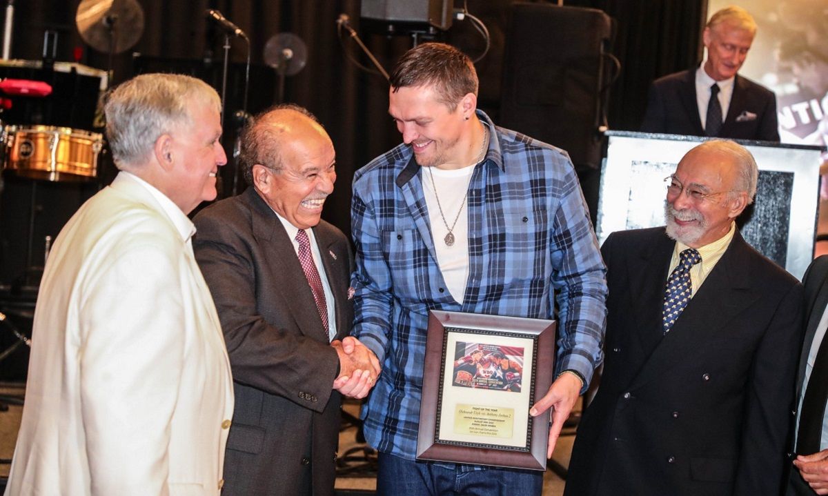 Реванш Усик – Джошуа – WBO назвала найкращий бій 2022 року Реванш Усик – Джошуа – WBO назвала найкращий бій 2022 року