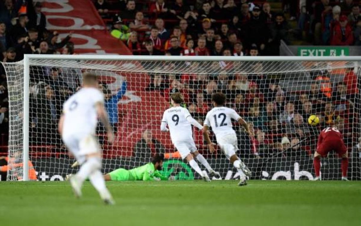 Лідс переміг Ліверпуль Лідс переміг Ліверпуль