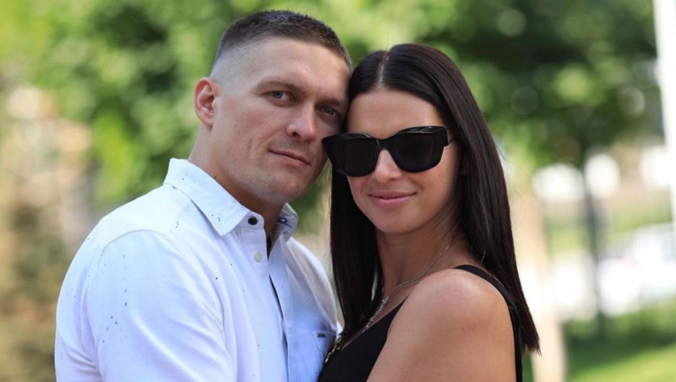 Олександр Усик зі своєю дружиною Катериною Олександр Усик зі своєю дружиною Катериною