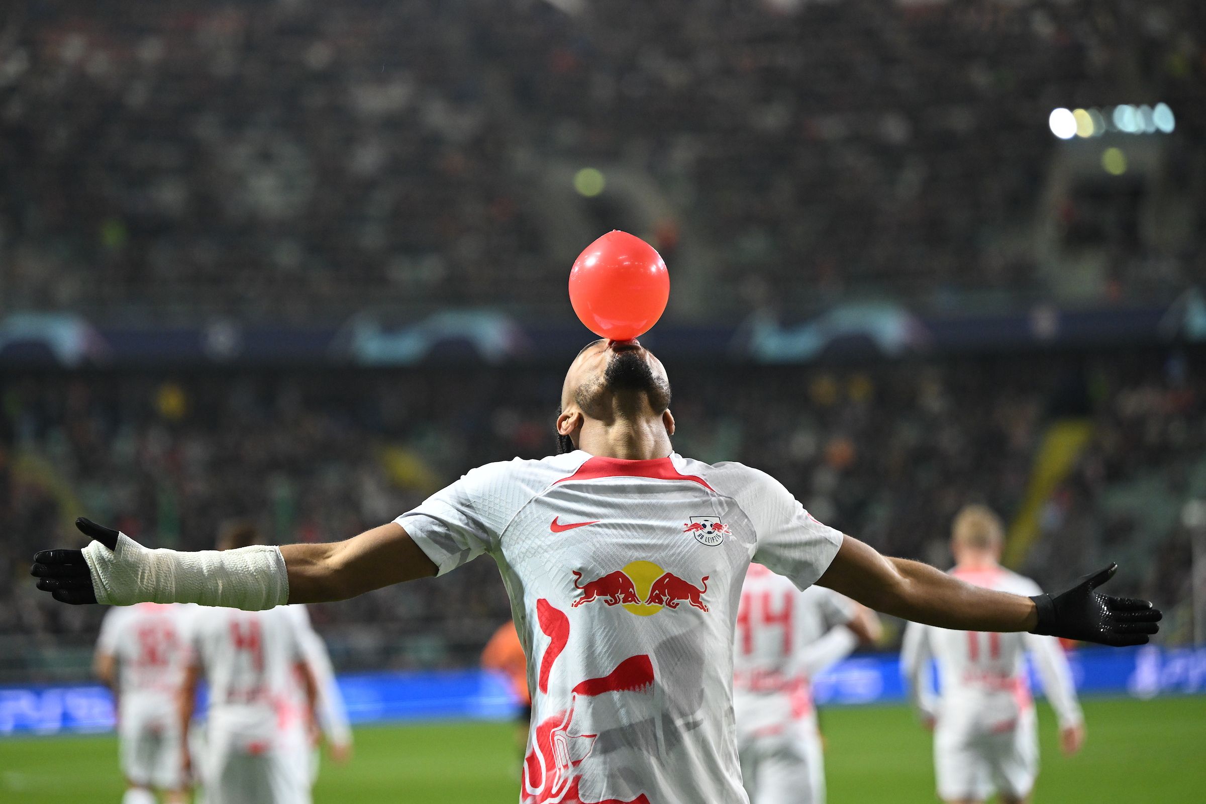 Веселе святкування голу від Нкунку Веселе святкування голу від Нкунку