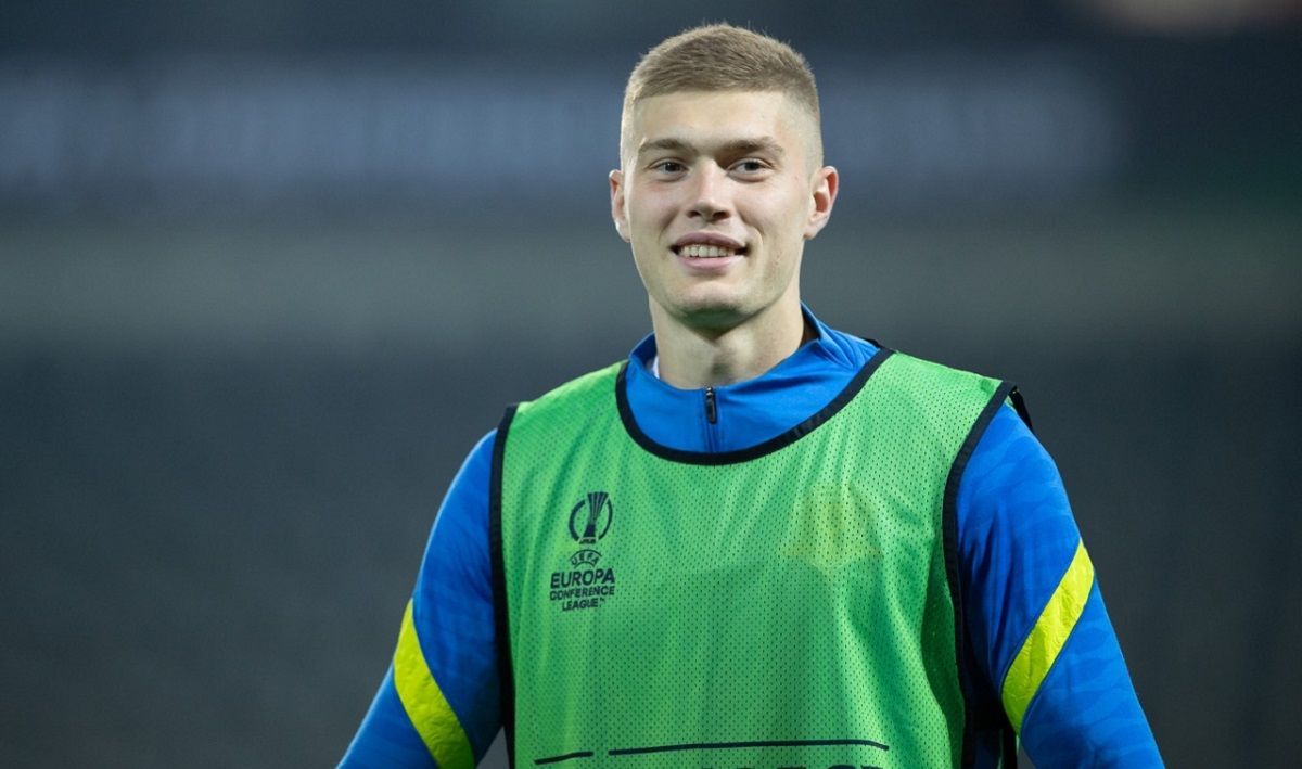 Артем Довбик забив АЗ Артем Довбик забив АЗ