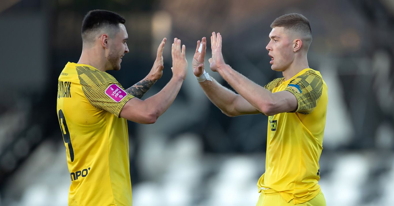 Артем Довбик (справа) забил трижды Колосса Артем Довбик (справа) забил трижды Колосса