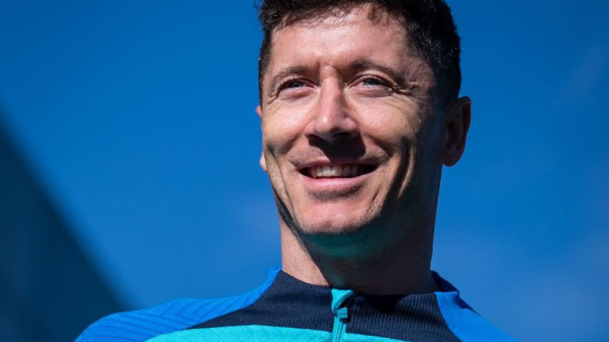 Левандовський отримав тривалу дискваліфікацію: він повернеться аж наприкінці січня 2023 року Левандовський отримав тривалу дискваліфікацію: він повернеться аж наприкінці січня 2023 року