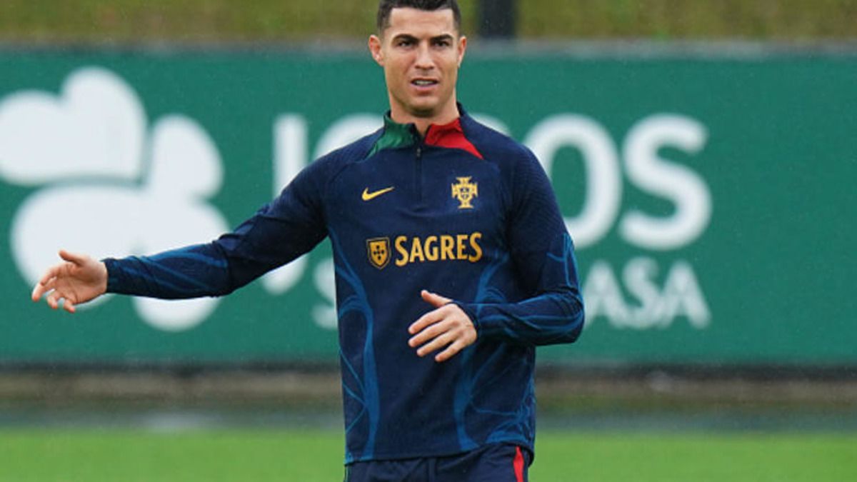 Роналду о конфликте с Фернандешом - какие отношения между игроками - 24 канал Роналду о конфликте с Фернандешом - какие отношения между игроками - 24 канал