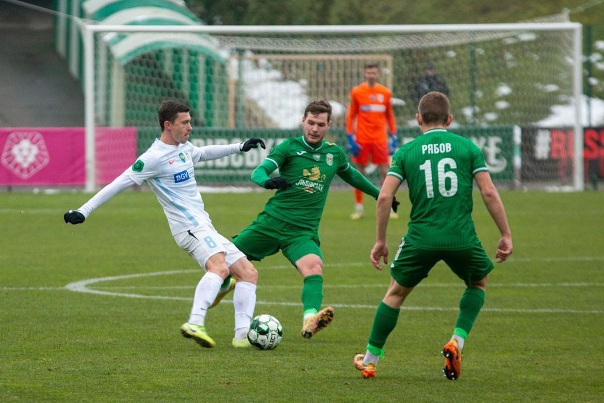 Полісся та Карпати поборються за вихід в УПЛ Полісся та Карпати поборються за вихід в УПЛ