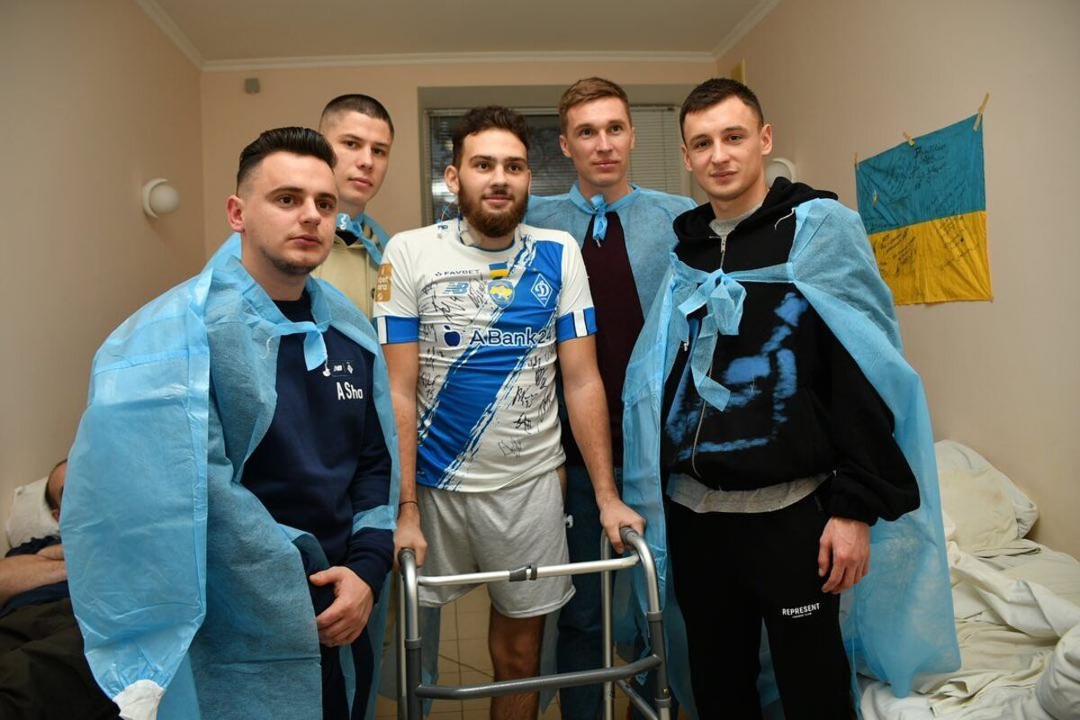 Рука допомоги: Динамо взяло на себе опіку над важкопораненим вболівальником
